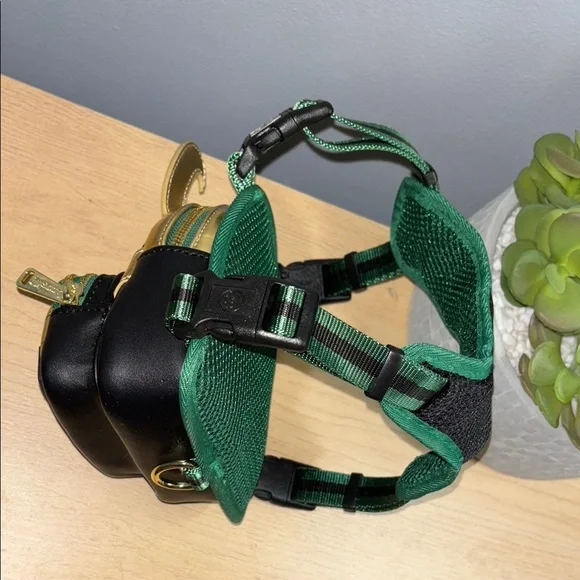 Marvel x Loungefly Loki Dog Harness Backpack – BRAND NEW 🆕 - Picture 8 of 10